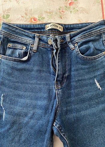 Kadın Mavi Denim Dar Kesim Günlük Jean - Görsel 2