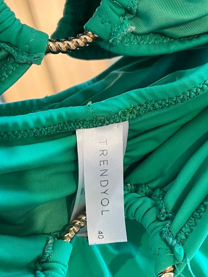 Yeşil Kadın Bikini - Görsel 3