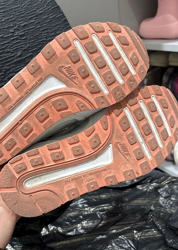 Nike Kadın spor ayakkabı