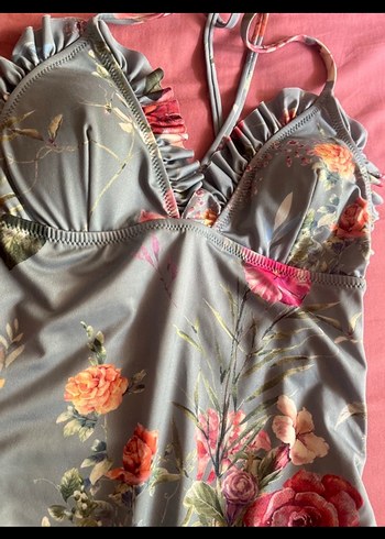 Gri Çiçek Desenli Fırfırlı Mayo - Görsel 7