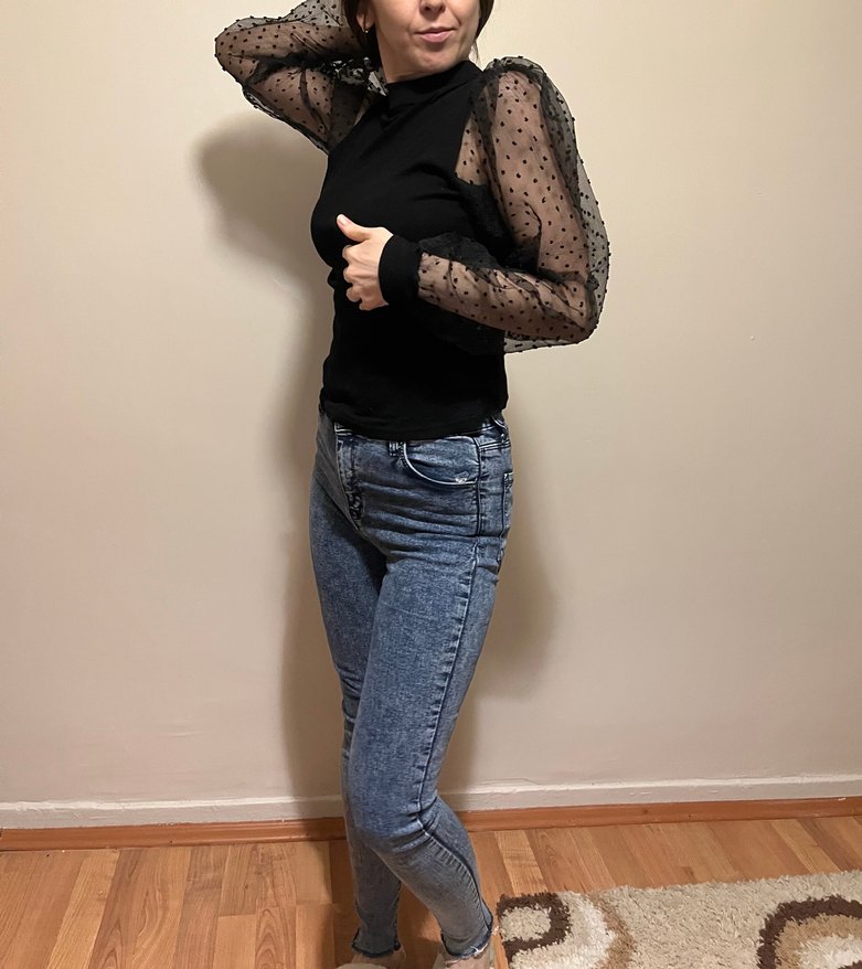 Dantel Detaylı Siyah Kadın Bluz - Görsel 3