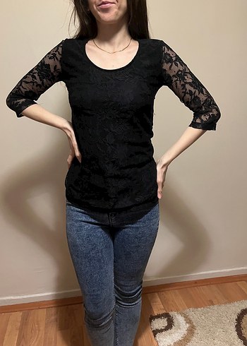 Dantel Detaylı Siyah Kadın Bluz - Görsel 2