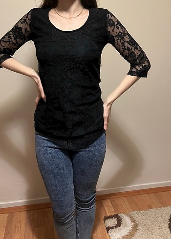 Dantel Detaylı Siyah Kadın Bluz - Görsel 3
