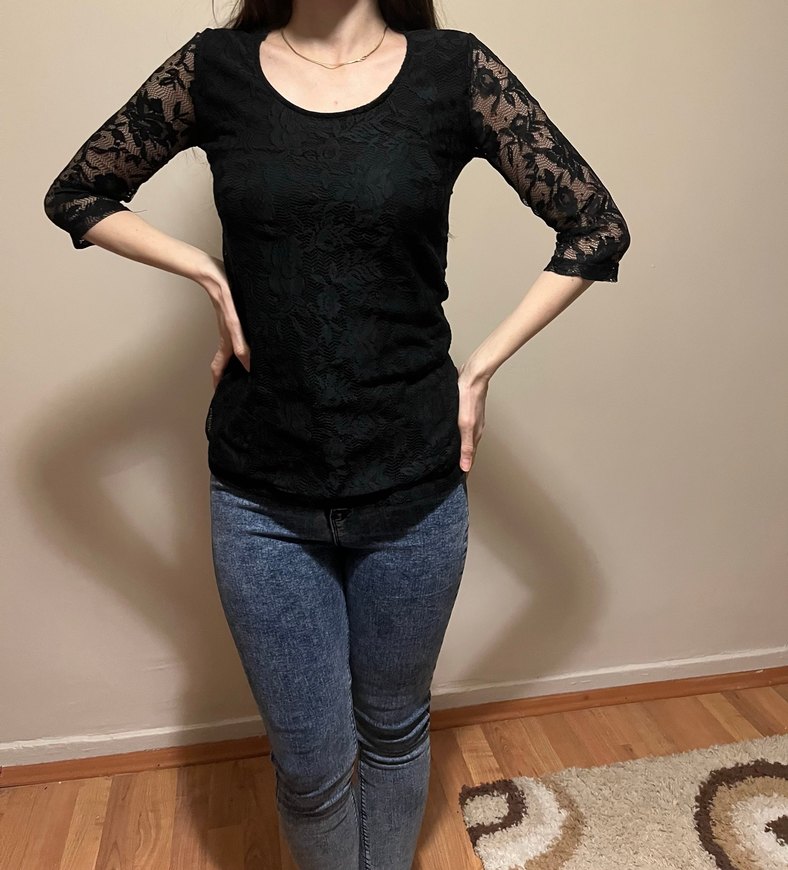 Dantel Detaylı Siyah Kadın Bluz - Görsel 3