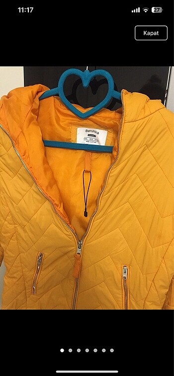 Bershka mont