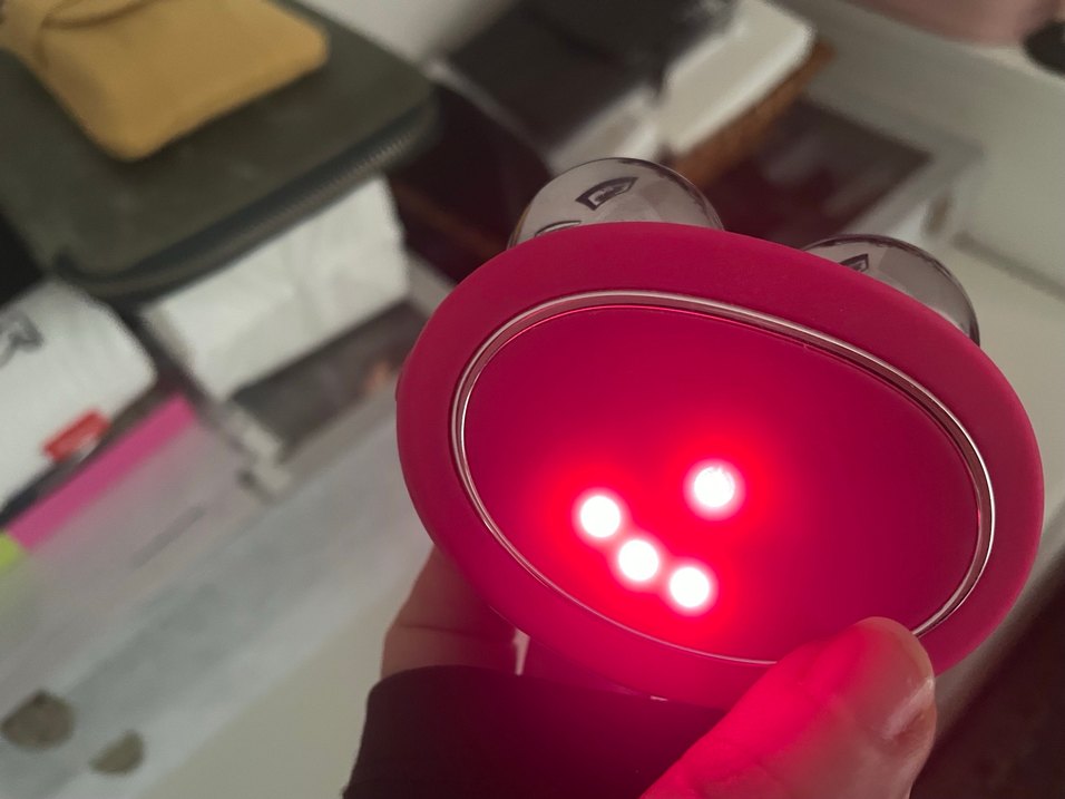 FOREO BEAR Akıllı Sıkılaştırma Cihazı Pembe - Görsel 5