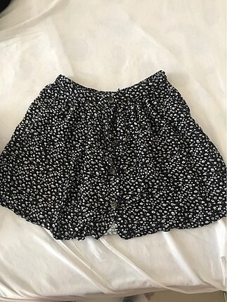 Siyah mini etek