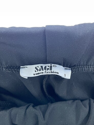 s Beden siyah Renk PreLoved Eşofman Altı %70 İndirimli.