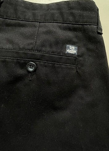 34 Beden siyah Renk Lcw 34/32 pantolon 