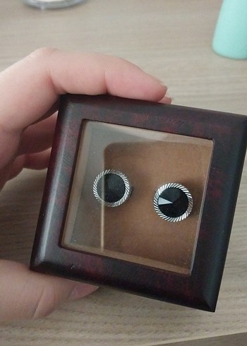 Diğer Yuvarlak Minimalist Kol Düğmesi