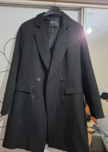 Düğmeli Siyah Midi Kadın Blazer - Görsel 2