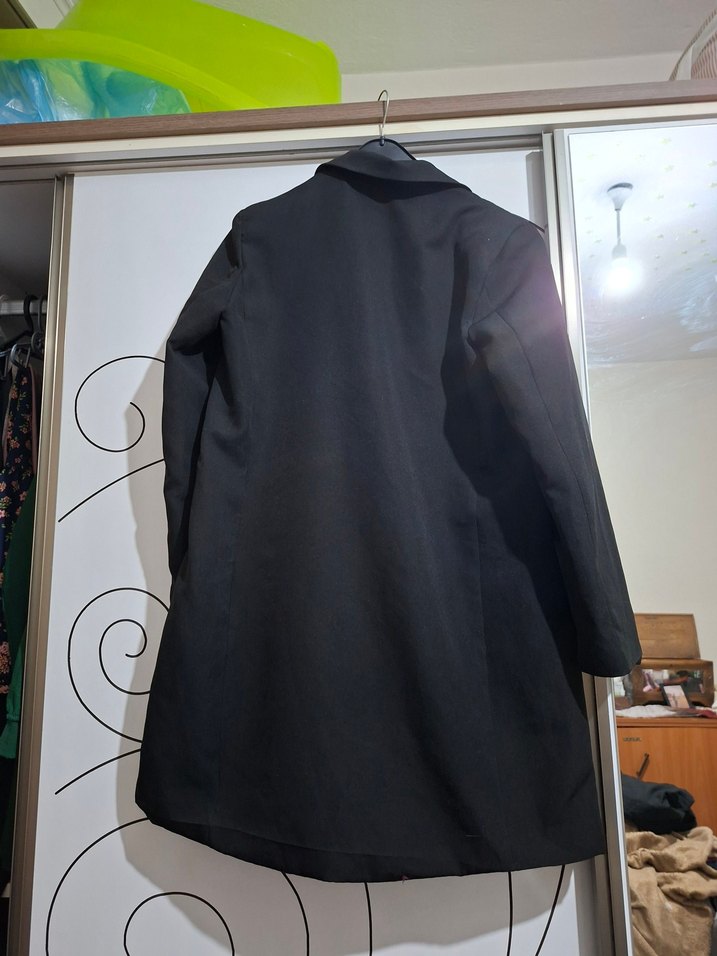 Düğmeli Siyah Midi Kadın Blazer - Görsel 3