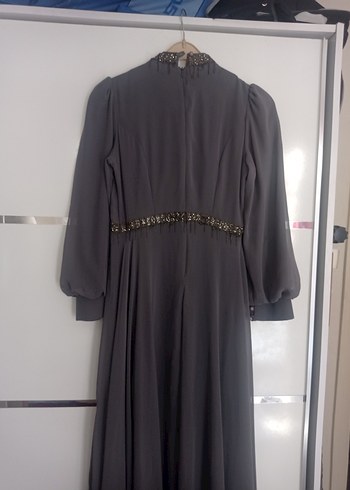 Gri Uzun Kollu Drapeli Abiye - Görsel 4