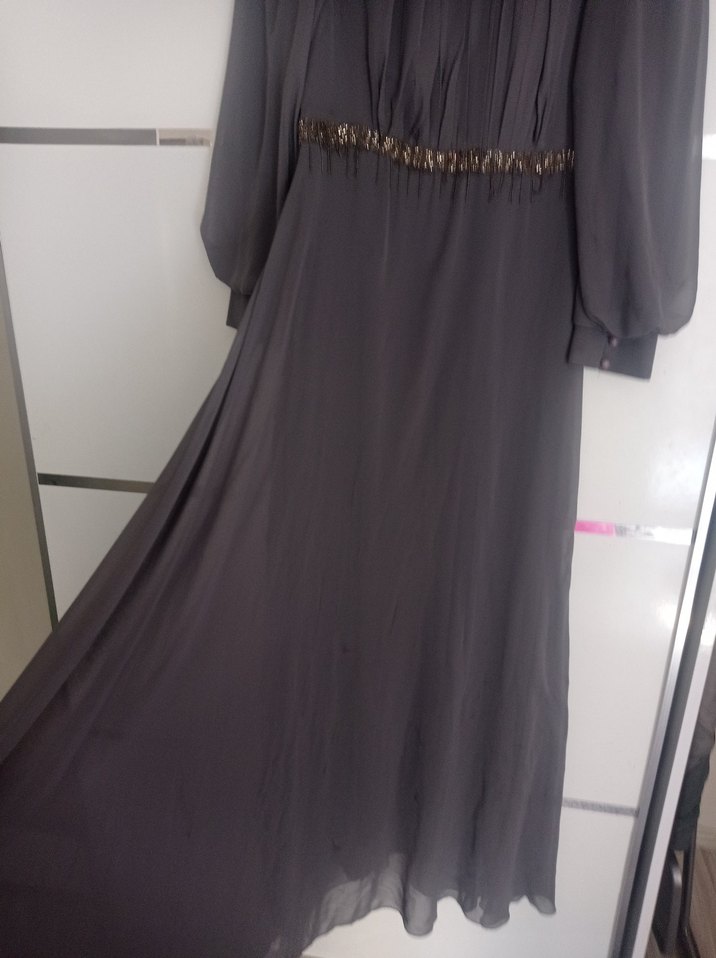 Gri Uzun Kollu Drapeli Abiye - Görsel 5