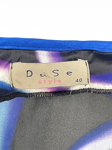 40 Beden çeşitli Renk PreLoved Kısa Elbise %70 İndirimli.