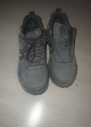 Adidas Spor ayakkabı