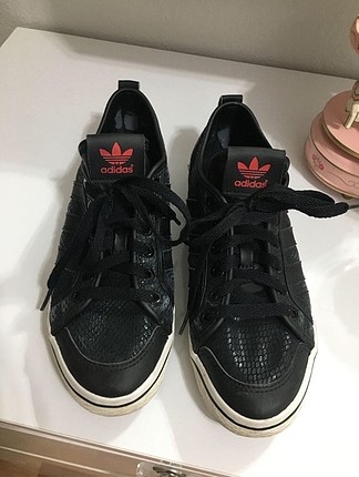 Adidas Adidas