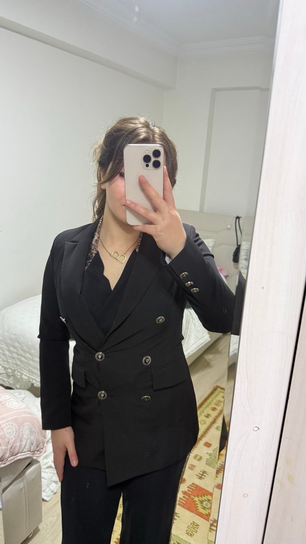 Siyah Düğmeli Kadın Blazer Ceket - Görsel 2