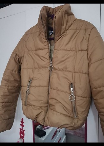 Kahverengi Kemerli Kısa Kadın Kışlık Mont - Görsel 2