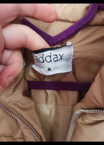 Kahverengi Kemerli Kısa Kadın Kışlık Mont - Görsel 3