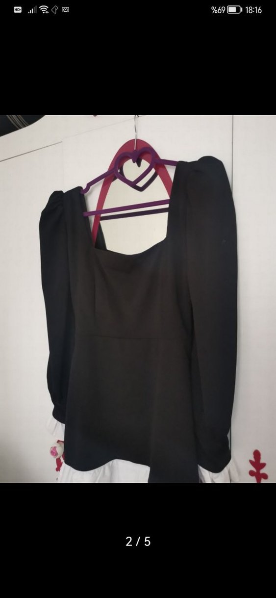 Siyah Fırfırlı Uzun Kollu Gotik Midi Elbise - Görsel 2