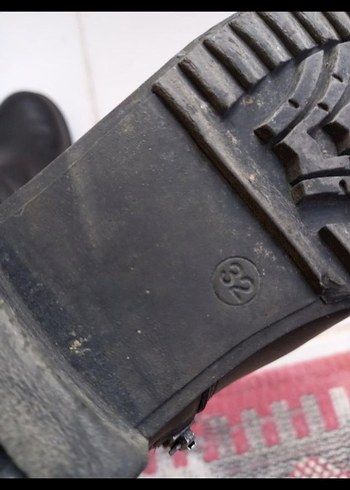 Tokalı Siyah Deri  çocuk Botu - Görsel 5