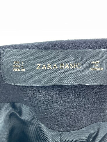l Beden siyah Renk Zara Blazer %70 İndirimli.