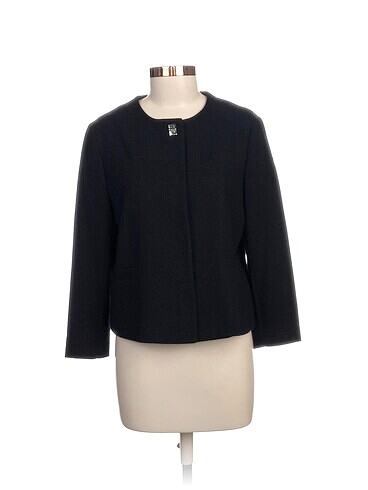 Zara Blazer %70 İndirimli.