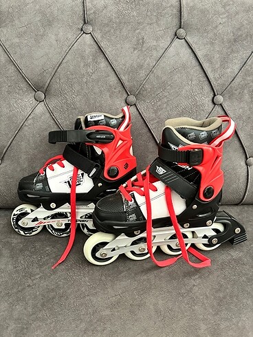 Rebel Robsust Ayarlanabilir Fitness Paten