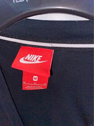 Nike Orijinal nike tshirt