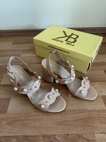 KRISTE BELL İNCİLİ AYAKKABI - Görsel 2