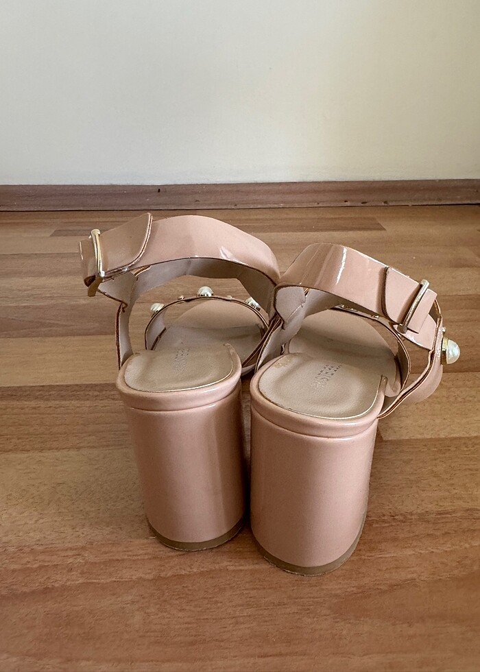 KRISTE BELL İNCİLİ AYAKKABI - Görsel 3