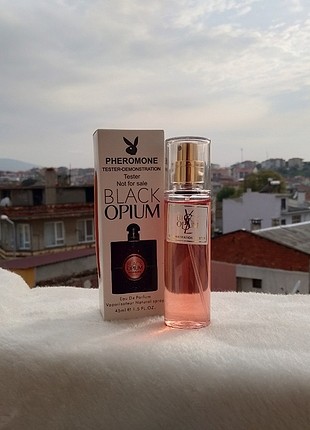 Black Opium 