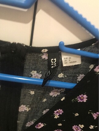 H&M Siyah çiçekli elbise