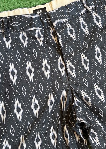 HM Desenli Siyah Erkek Midi Şort - Görsel 2