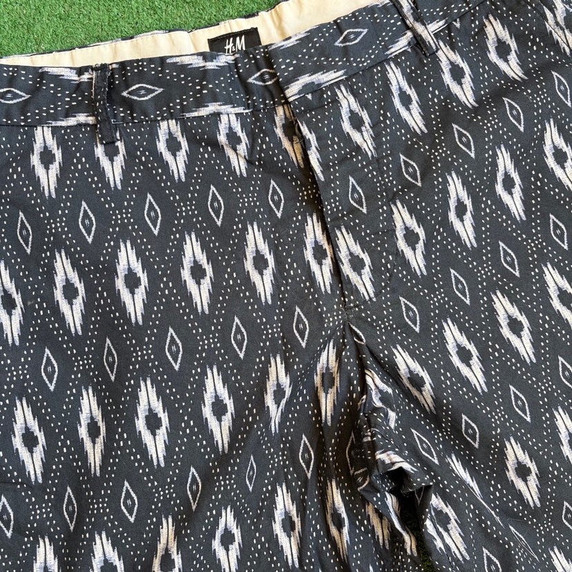 HM Desenli Siyah Erkek Midi Şort - Görsel 2