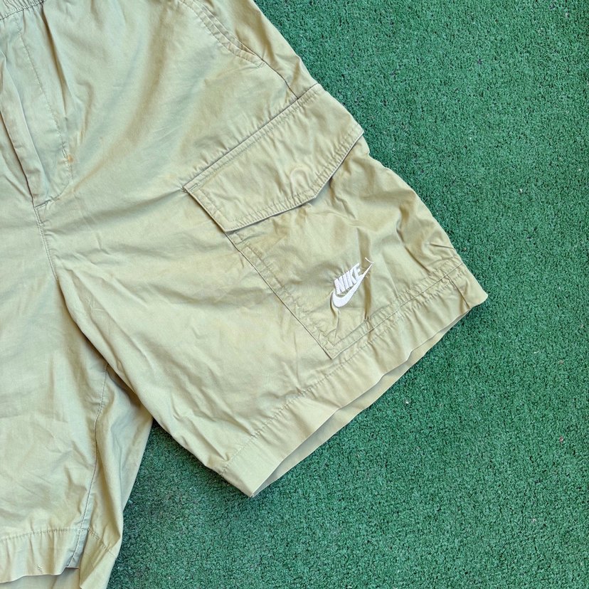 Nike Yeşil Pamuklu Rahat Kesim Erkek Şort - Görsel 2