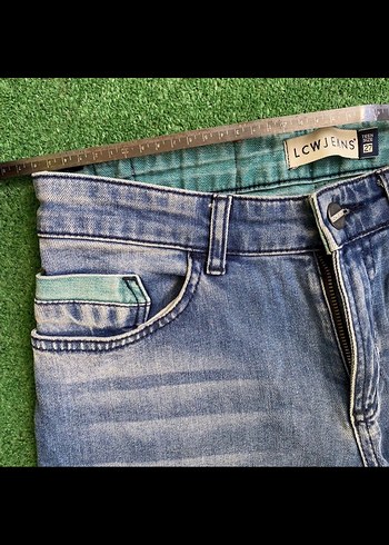 Erkek Açık Mavi Kemerli Kısa Denim Şort - Görsel 2