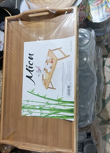 Tepsi ayaklı yatağa getirenler 