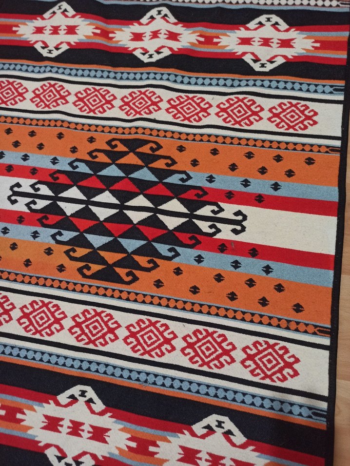 Etnik Desenli Çok Renkli Halı kilim - Görsel 4
