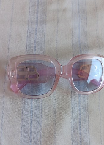 Şeffaf Pembe Kadın Güneş Gözlüğü - Görsel 2