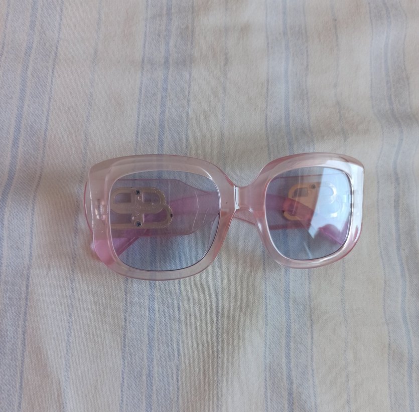 Şeffaf Pembe Kadın Güneş Gözlüğü - Görsel 2