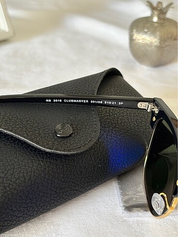  Beden Rayban clubmaster modeli