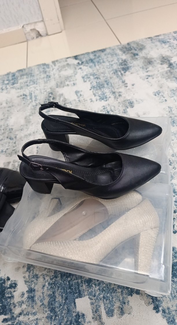 Klasik Siyah Tokalı Topuklu Kadın Ayakkabı - Görsel 2