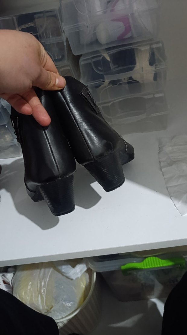 Siyah Yılan Desenli Tokalı Kadın Deri Bot - Görsel 3