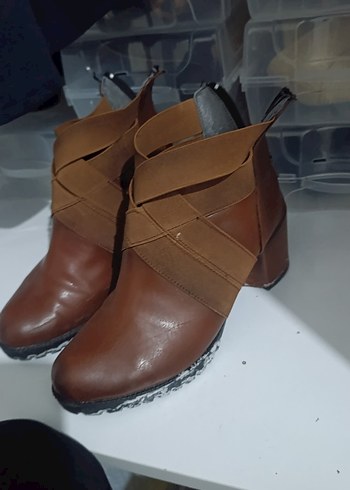 Kahverengi Deri Kadın Bot, Tokalı, Kalın Topuklu - Görsel 2