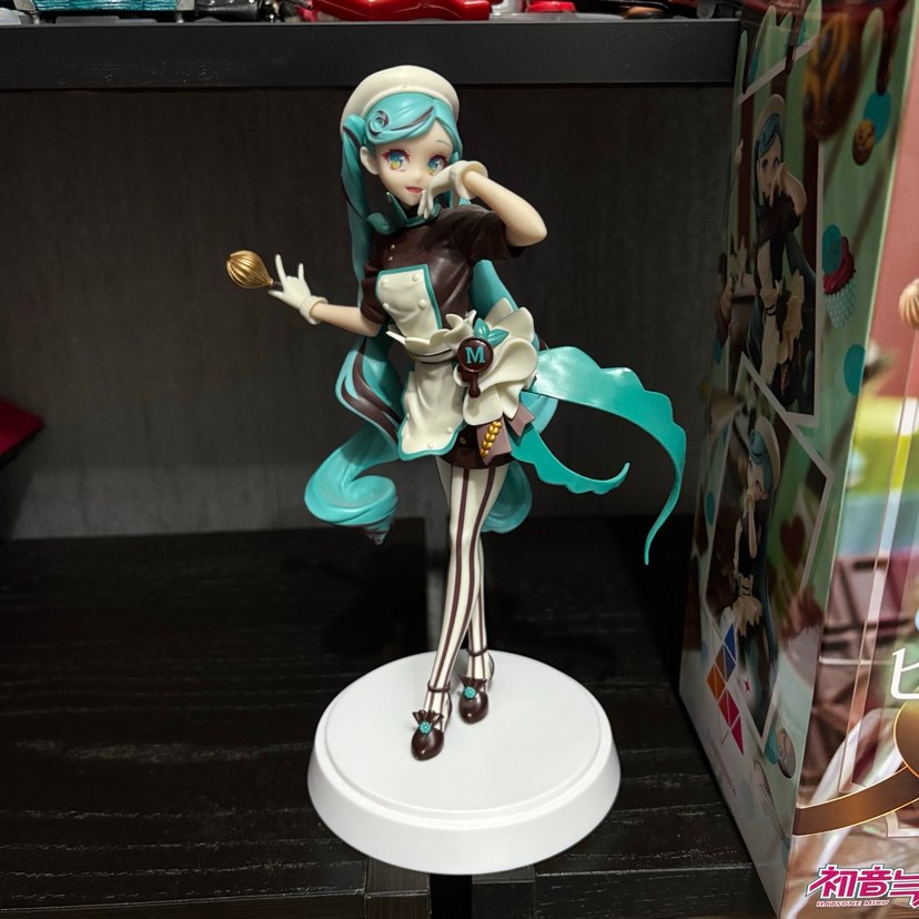 Hatsune Miku Figür - Görsel 3