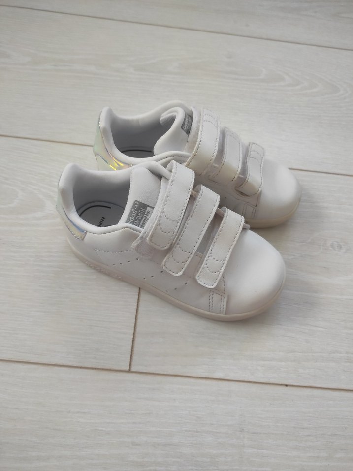 Kız Çocuk Beyaz Cırt Cırtlı Spor Ayakkabı - Görsel 4