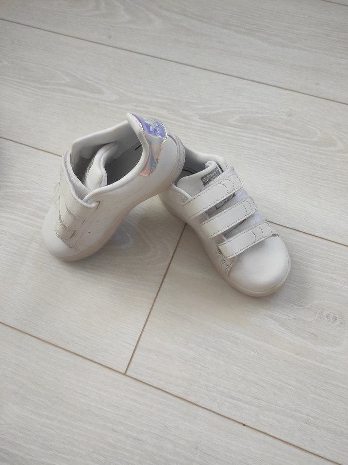 Kız Çocuk Beyaz Cırt Cırtlı Spor Ayakkabı - Görsel 3