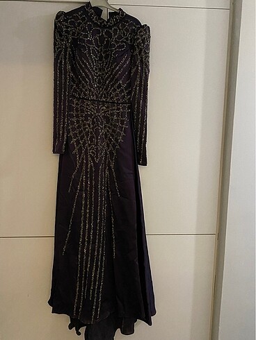 Kuyruklu Tesettür Abiye - Görsel 3